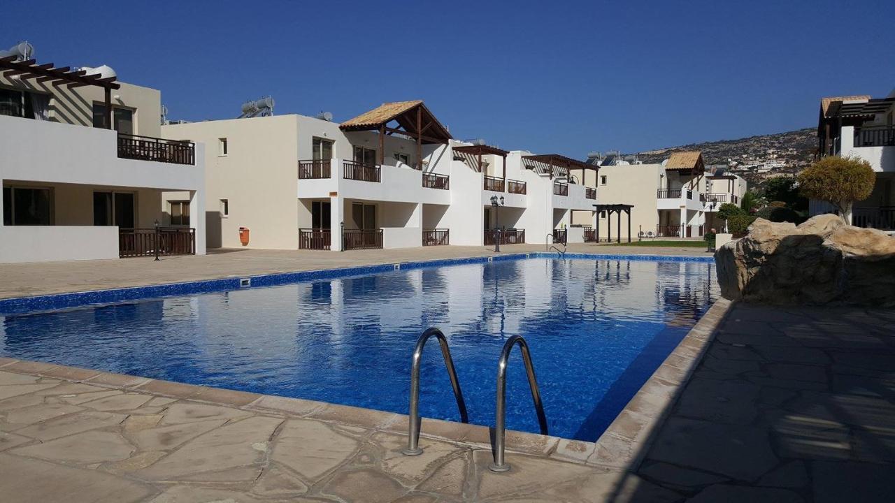 Pleasantly Furnished Apartment B201 With Large Terrace, Wi-Fi & Android Tv Péja Eksteriør bilde
