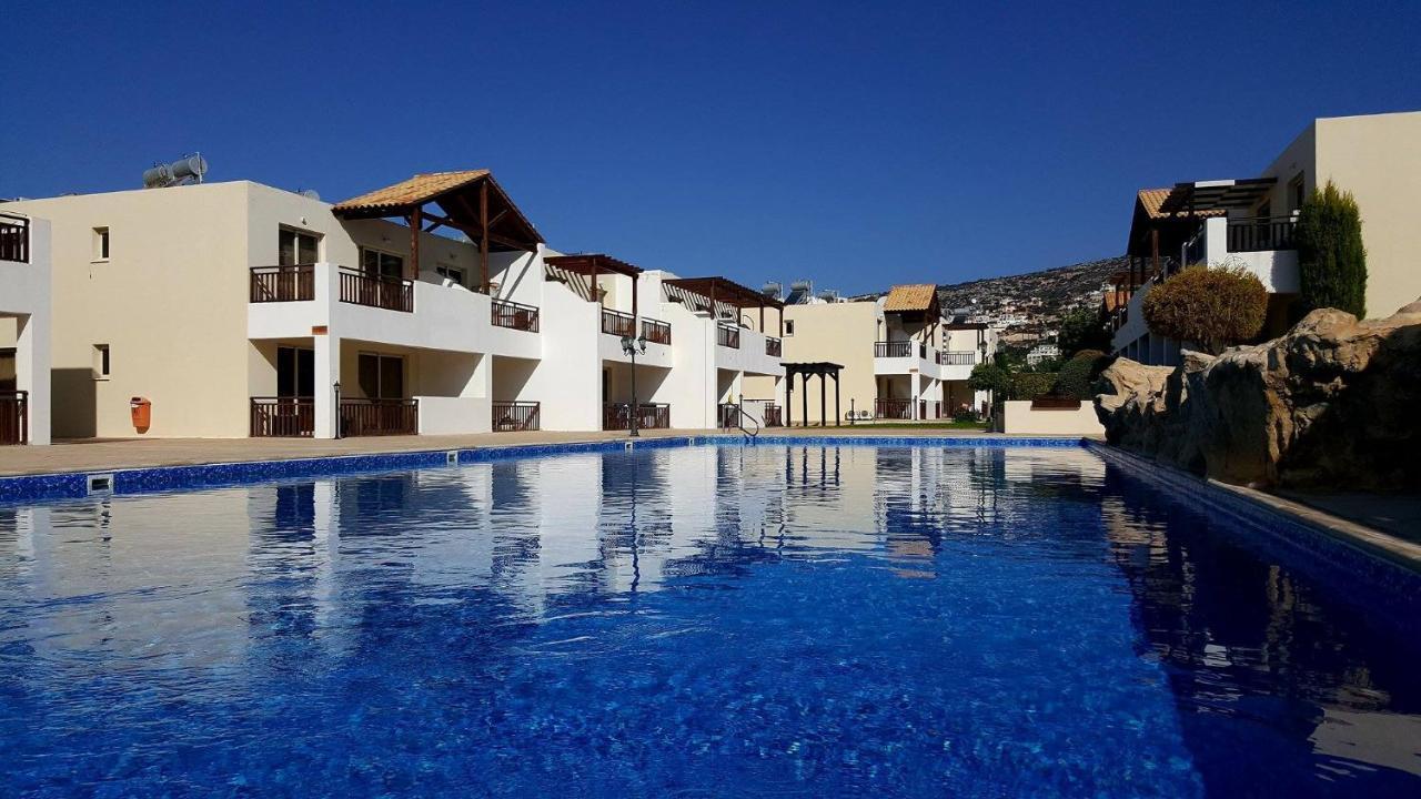 Pleasantly Furnished Apartment B201 With Large Terrace, Wi-Fi & Android Tv Péja Eksteriør bilde